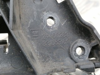 Кронштейн крепления бампера переднего, ориг. номер 24460283, Opel Astra 1998-2009