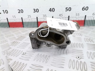 Фланец (тройник) системы охлаждения, ориг. номер 1N1G8594, 1221325, Ford Focus 2004-2008