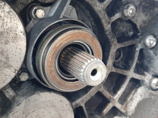 КПП механическая (МКПП) 6-ступенчатая, ориг. номер KNS, 02Q300041QX, Volkswagen Passat 2005-2010