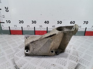 Кронштейн двигателя, ориг. номер 8D0199307P, 8D0199305A, Audi A4 1999-2001