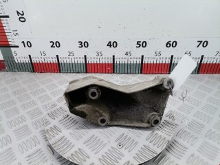 Кронштейн двигателя, ориг. номер 8D0199307P, 8D0199305A, Audi A4 1999-2001