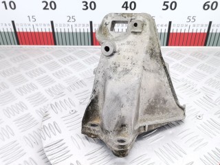 Кронштейн двигателя, ориг. номер 8A0199307C, 8A0199307B, Audi 80 1986-1992