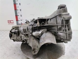 КПП механическая (МКПП) 5-ступенчатая, ориг. номер DVT, 012300054X, Volkswagen Passat 1996-2001