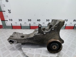 Кронштейн генератора, ориг. номер 06B9031431L, Audi A4 1999-2001