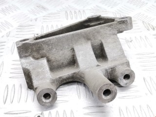 Кронштейн двигателя, ориг. номер 11231AX600, Nissan Micra 2003-2005