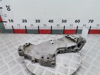 Кронштейн двигателя, ориг. номер 8200741758, 8201011432, Renault Laguna 2007-2012