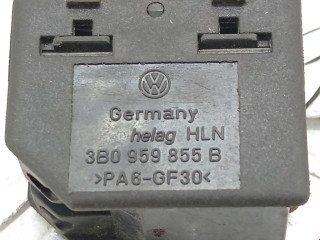 Кнопка стеклоподъемника, ориг. номер 3B0959855B, Volkswagen Golf 1997-2006