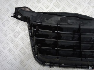 Решетка радиатора, ориг. номер 3B0853651L, Volkswagen Passat 2000-2005