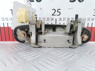 Ручка наружная задняя левая, ориг. номер C10073410B, Mazda Premacy 2001-2005