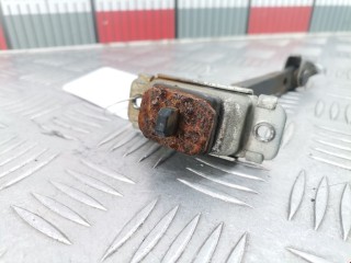 Ограничитель открывания двери задней, ориг. номер 794801D000, Kia Carens 2006-2012