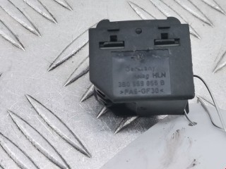Кнопка стеклоподъемника, ориг. номер 3B0959855B, Volkswagen Golf 1997-2006