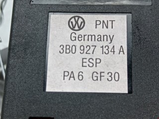 Кнопка антипробуксовочной системы (ABS/ESP), ориг. номер 3B0927134A, Volkswagen Passat 2000-2005