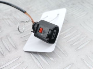 Ручка крышки багажника, ориг. номер 1J0827566L, Volkswagen Golf 1997-2006