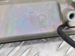 Ручка крышки багажника, ориг. номер 1J0827566L, Volkswagen Golf 1997-2006