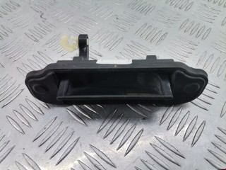 Ручка крышки багажника, ориг. номер LC6262410B, Mazda Premacy 2001-2005