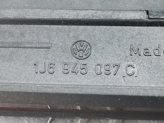 Стоп-сигнал, ориг. номер 1J6945097C, 1J6945131C, Volkswagen Golf 1997-2006