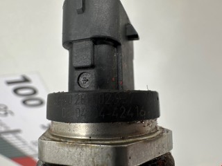 Датчик давления топлива, ориг. номер 0281002937, 96820587, Chevrolet Epica 2006-2009