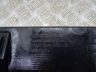 Накладка на порог, ориг. номер 71800SCAE000, Honda CR-V 2004-2006
