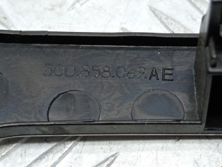Рамка под магнитолу, ориг. номер 3C0858069AC, Volkswagen Passat 2005-2010
