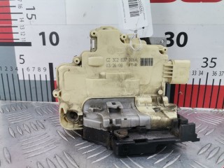 Замок двери передней правой, ориг. номер 3C2837016A, Volkswagen Passat 2005-2010