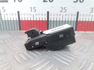 Кнопка стеклоподъемника, ориг. номер 13301886, Opel Meriva 2010-2014