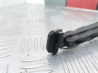 Ограничитель открывания двери передней, ориг. номер 5173991, 4861754, Chevrolet Orlando 2010-2018