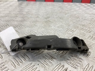 Кронштейн крепления бампера переднего, ориг. номер GS1D500T1G, Mazda 6 2007-2010