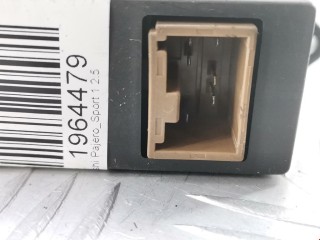 Кнопка стеклоподъемника, ориг. номер MR194819, MR194820, Mitsubishi Pajero Sport 2004-2008