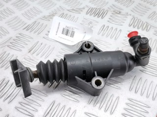 Цилиндр сцепления рабочий, ориг. номер 1J0721261F, Volkswagen Golf 1991-2000