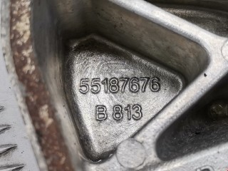 Кронштейн двигателя, ориг. номер 55210530, 55187676, Opel Vectra 2002-2005