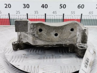 Кронштейн двигателя, ориг. номер 55566019, Opel Insignia 2008-2013