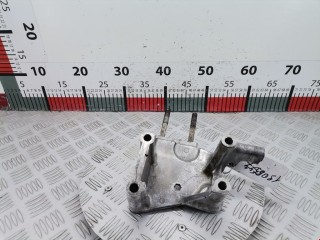 Кронштейн двигателя, Mitsubishi Carisma 1999-2004