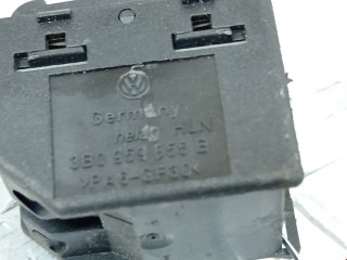 Кнопка стеклоподъемника, ориг. номер 3B0959855B, Volkswagen Golf 1997-2006