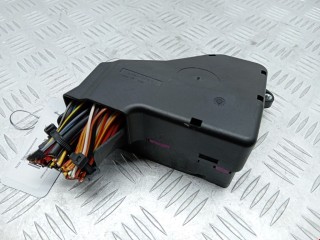 Блок предохранителей, Volkswagen Polo 2001-2005