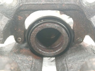 Суппорт передний левый, ориг. номер 4B0615123A, Audi A6 1994-1997