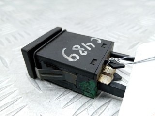 Кнопка подогрева заднего стекла, ориг. номер 3B0959621C, Volkswagen Passat 1988-1997