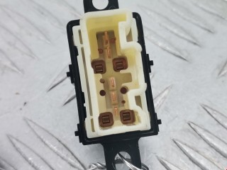 Кнопка стеклоподъемника, ориг. номер GP9A66370, Mazda 6 2002-2005