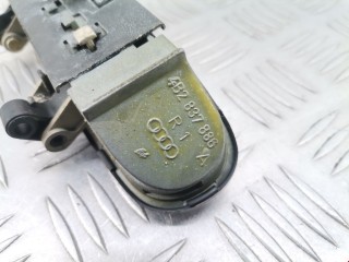 Ручка двери наружная задняя правая, ориг. номер 4B2837886, 4B0839208, Audi A6 1994-1997