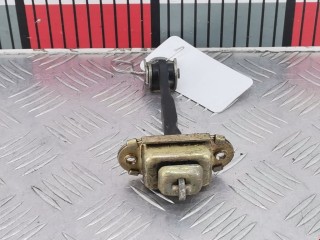 Ограничитель открывания двери передней, ориг. номер 80430BM700, Nissan Almera 1998-2000