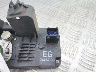 Замок двери задней левой, ориг. номер 13154793, 24414138, Opel Corsa 2000-2003