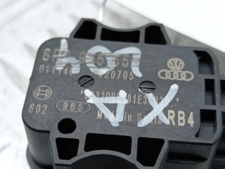 Датчик удара, ориг. номер 8P0955557, Audi A4 2000-2006