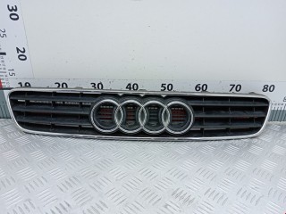 Решетка радиатора, ориг. номер 8L0807683, 8L0807667, Audi A3 1996-2000