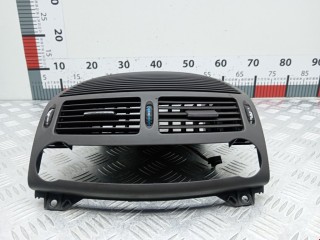 Дефлектор обдува салона, ориг. номер A2118300054, 2118300054, Mercedes E W211 1999-2002