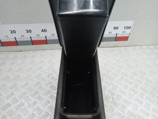 Подлокотник, ориг. номер A2036800852, Mercedes C W203 2000-2004