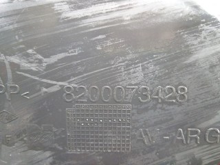 Защита арок передняя левая (подкрылок), ориг. номер 8200073428, Renault Megane 1999-2003