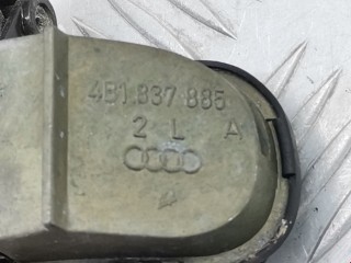 Ручка наружная задняя левая, ориг. номер 4B1837885, 4B0839207, Audi A6 1994-1997