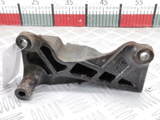 Кронштейн двигателя, ориг. номер 13189381, Opel Zafira 2005-2008