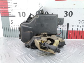 Замок двери задней правой, ориг. номер 4B0839016G, Audi A6 1994-1997