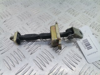 Ограничитель открывания двери передней, ориг. номер 80430AV600, Nissan Primera 1999-2002