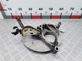 Кронштейн двигателя, ориг. номер 112318H800, Nissan Primera 1999-2002